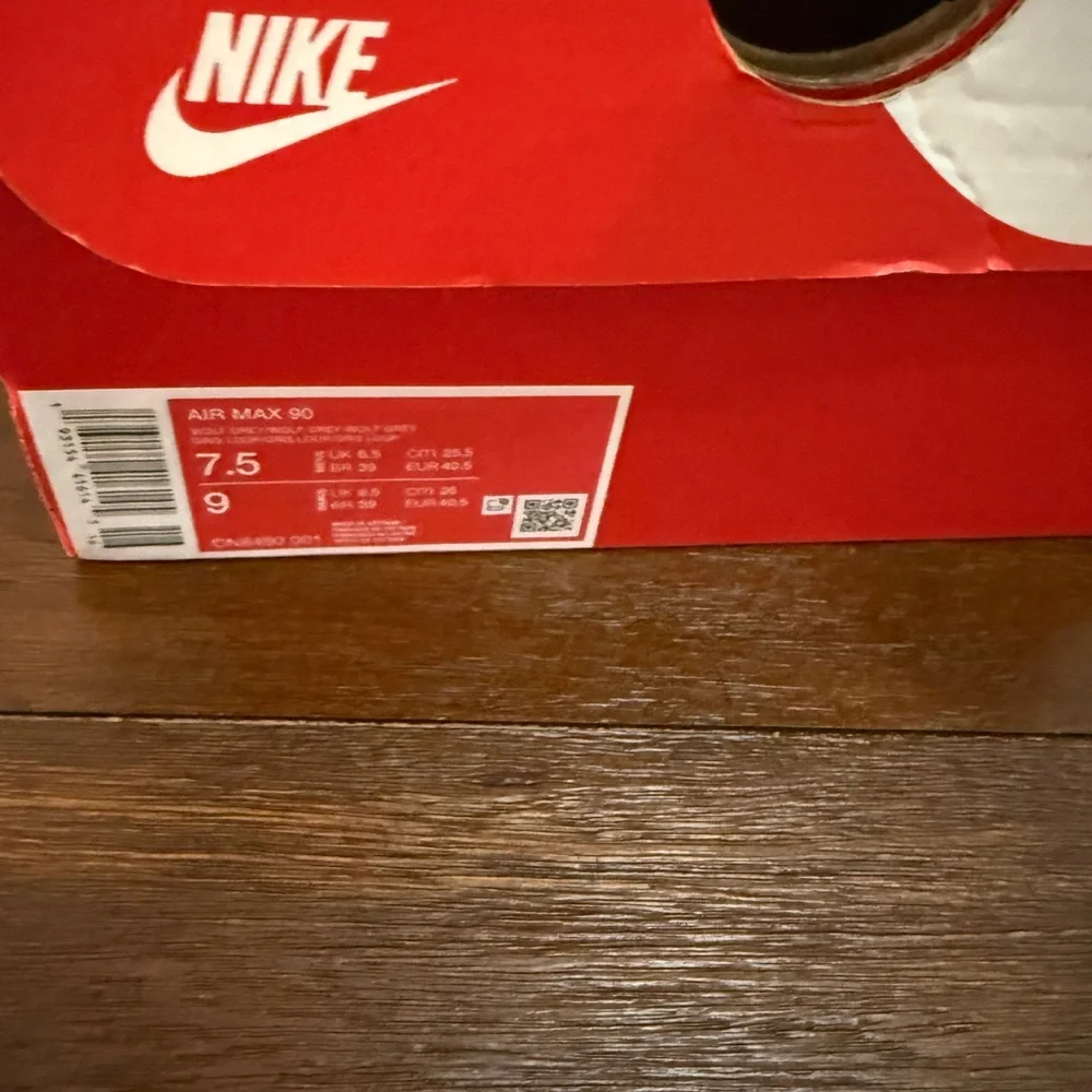 Nike Air Max 90 Gray Sneakers Men’s 7.5 - Picture 8 of 8